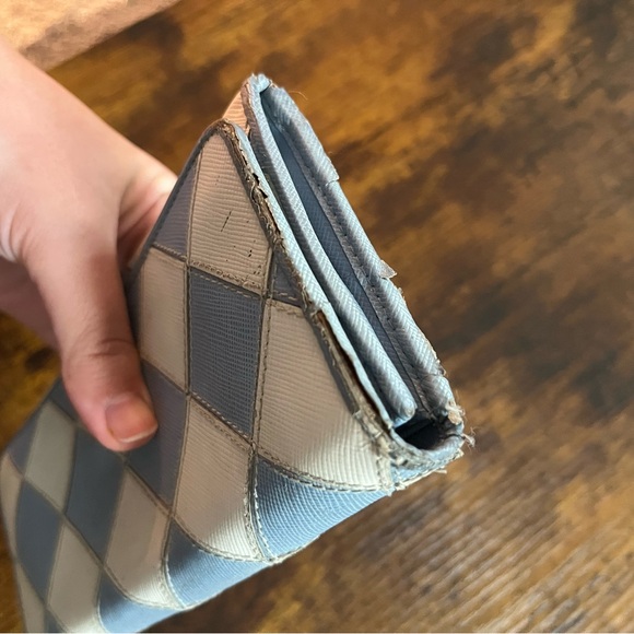 *REHAB* Prada Blue and White saffiano leather Checkered Women's wallet - Picture 4 of 12